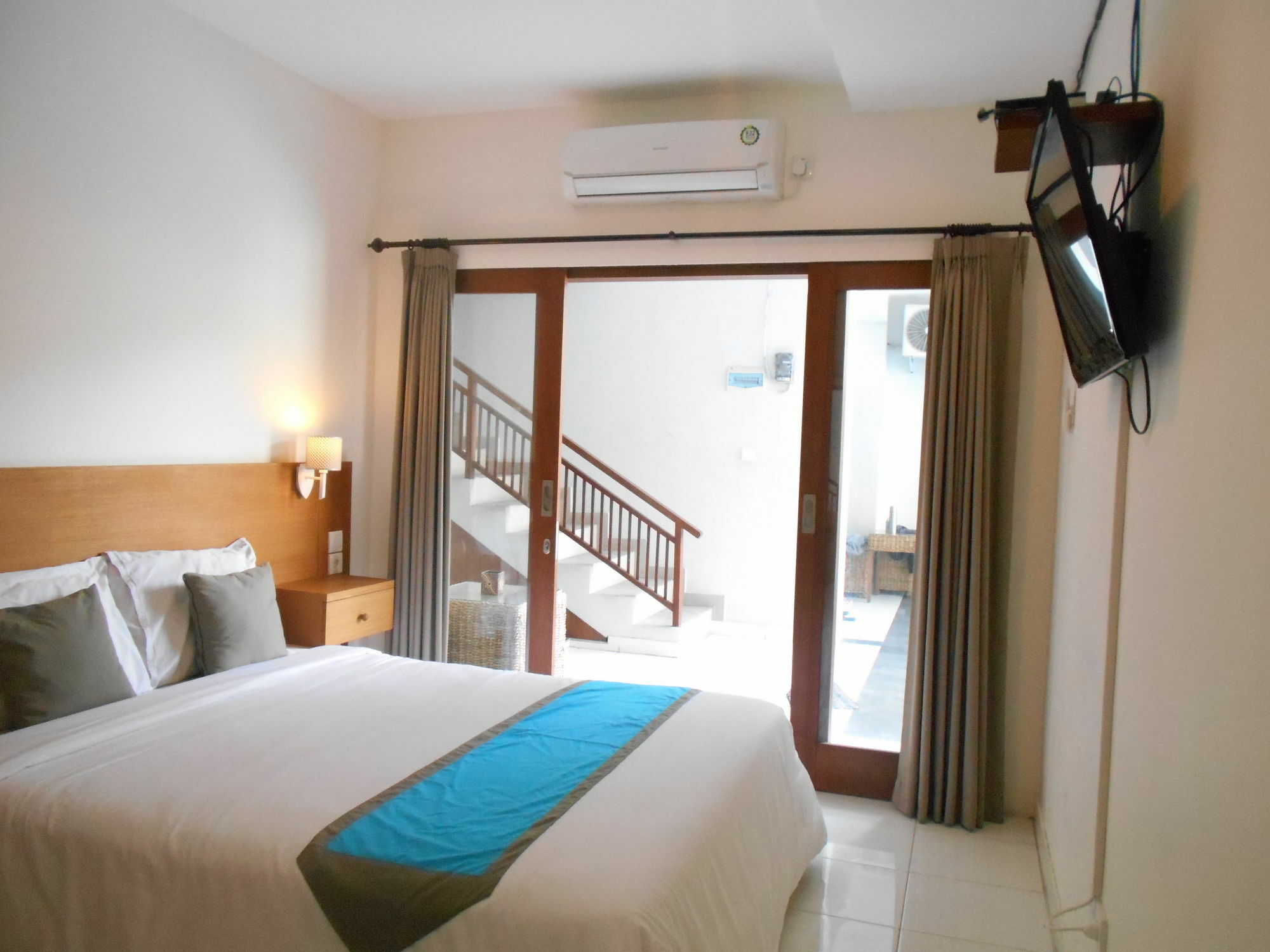 Reddoorz At Kerobokan Seminyak 2 Экстерьер фото